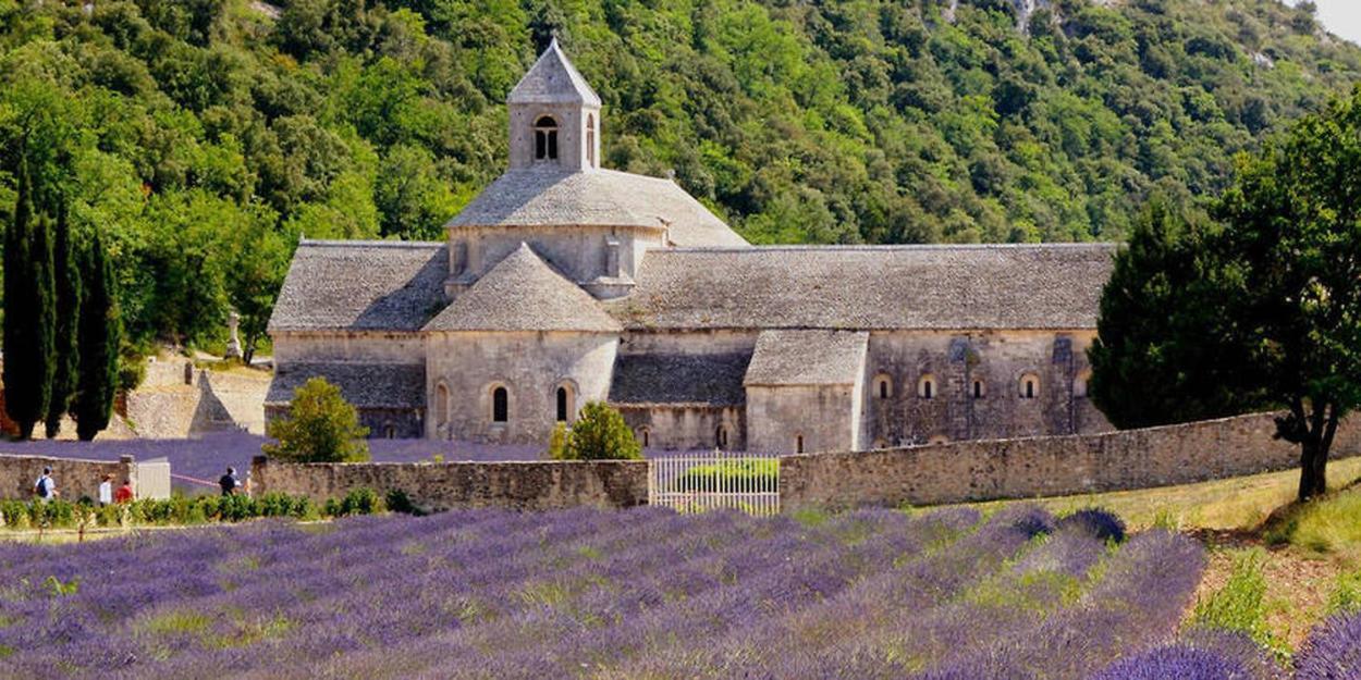 Le Mas Saint Jean Mezoargues Экстерьер фото
